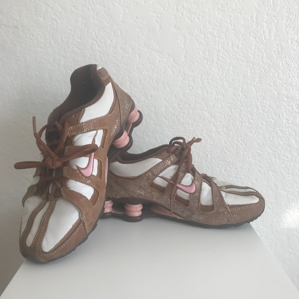 Women’s Snakeskin Nike Shox Limited Edition 7.5
